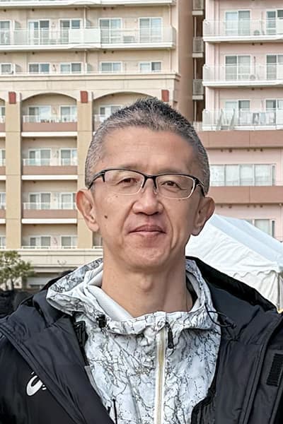 レンタスコウベ代表 小阪典央の顔写真